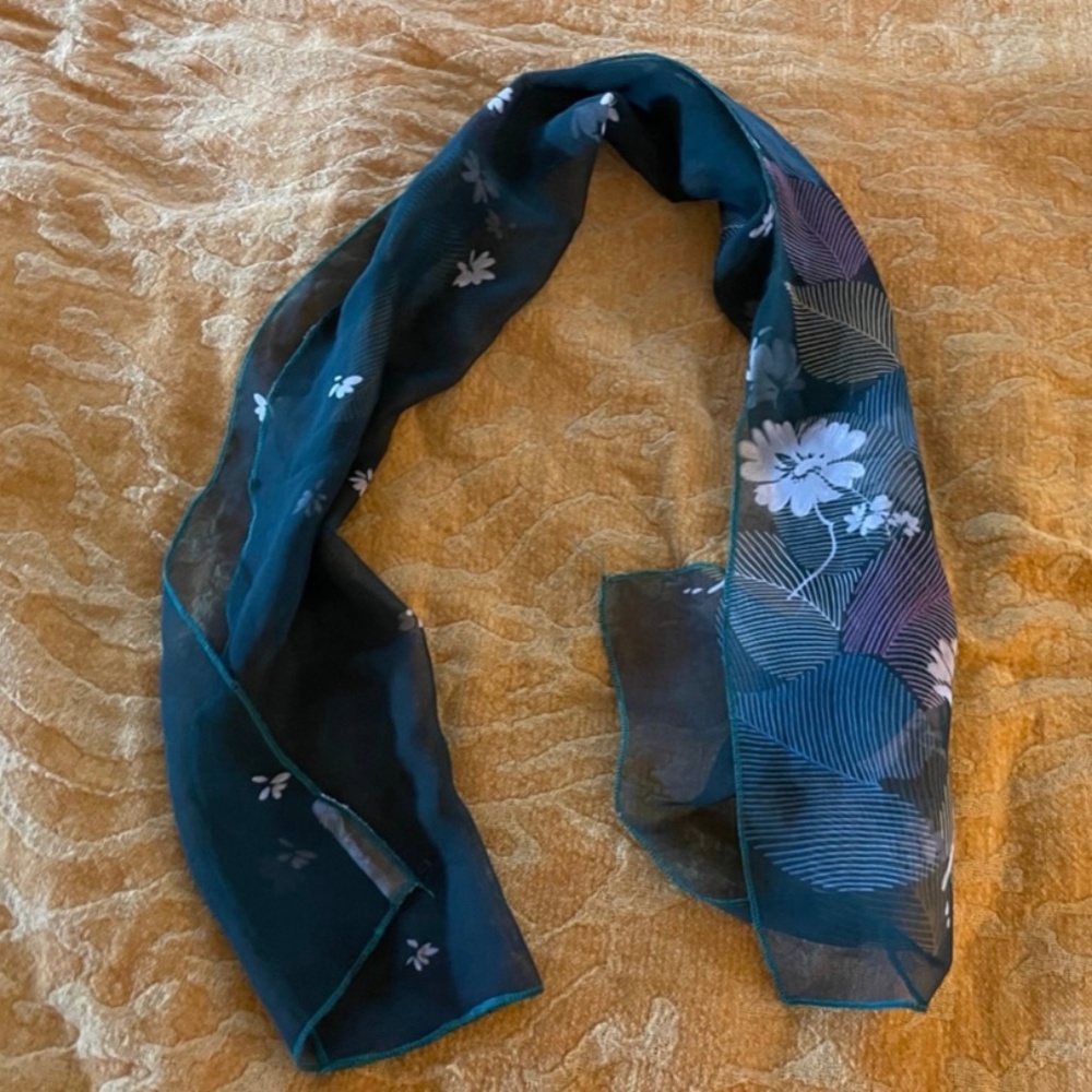Scarf